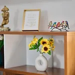 Cherish Stays Spacious & Amazing 3 Bed House In Hayes & Heathrow